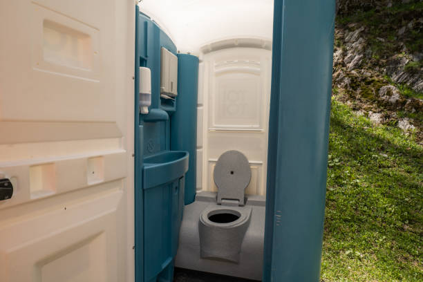 Best Construction site porta potty rental  in Poquott, NY